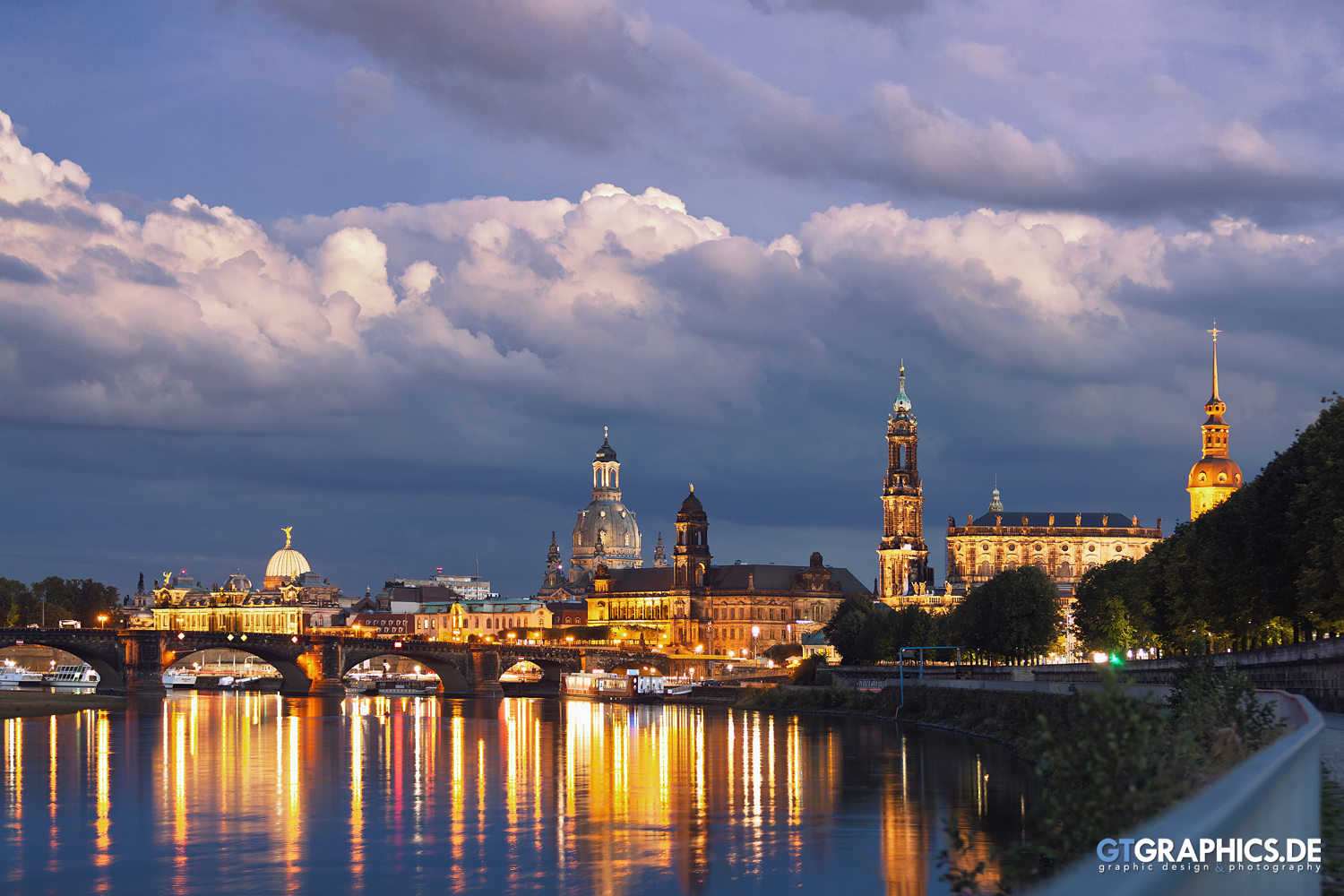 Elbflorenz by TobiasRoetsch