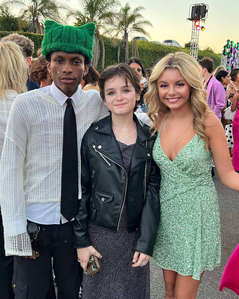 More pics of the bunk'd cast by aliciamartin851 on DeviantArt