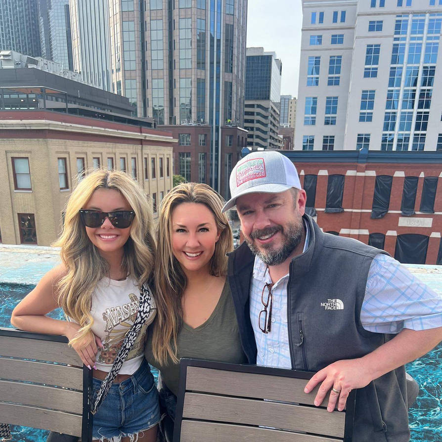 Bunk'd destiny aka Mallory with her family by aliciamartin851 on DeviantArt