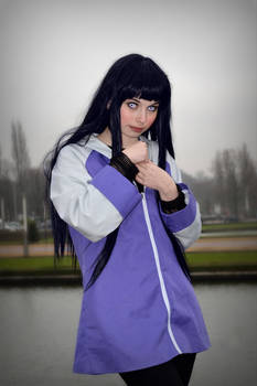 Hinata Hyuuga Cosplay - Patience