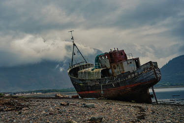 Another shot of the Corpach wreck