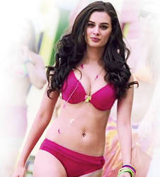 Evelyn Sharma