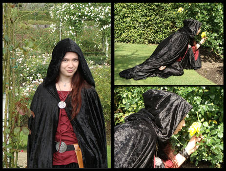 Witch cloak