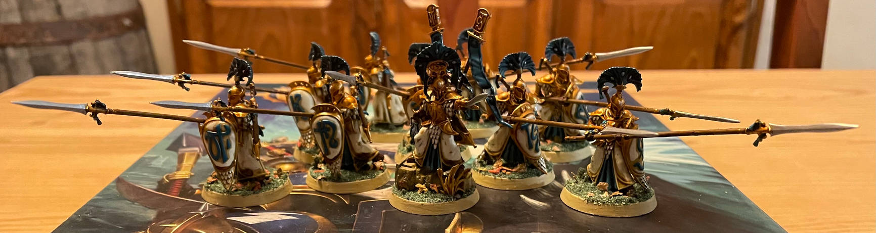 Mini Peek 1: Lumineth Wardens