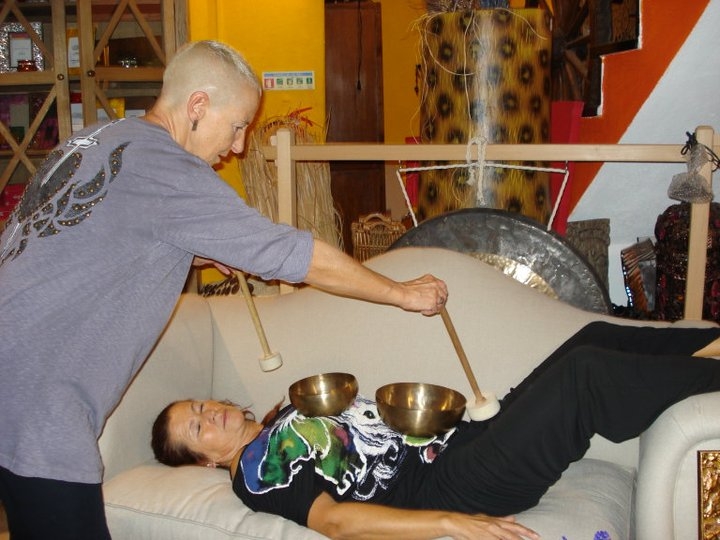 Sound Massage with Tibetan Bowls