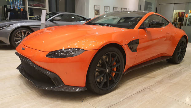 Aston Martin Vantage