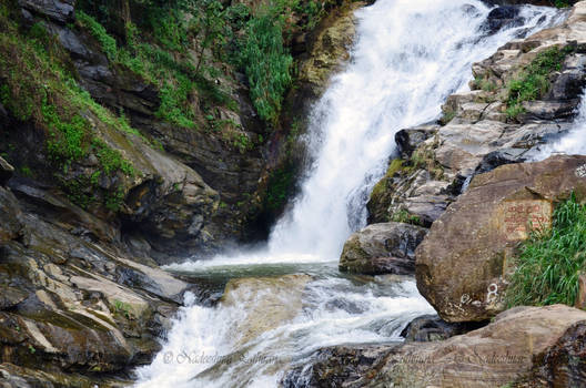 Flow from a cliff