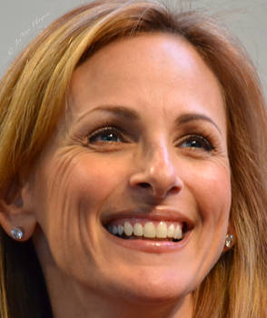 Marlee Matlin Deaf Actress