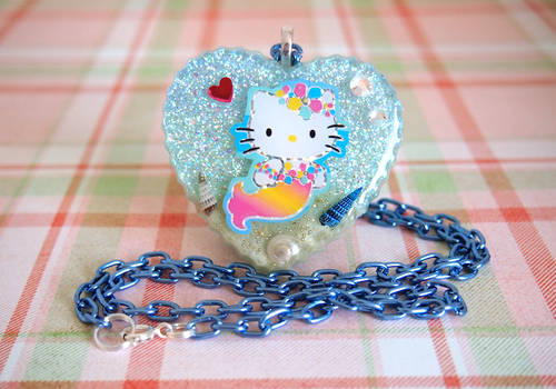 Hello Kitty Mermaid Pendant