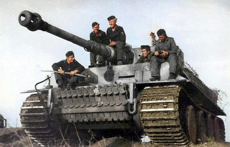 Видео немецких танков. Тигр 1 505 тяжёлого танкового батальона.