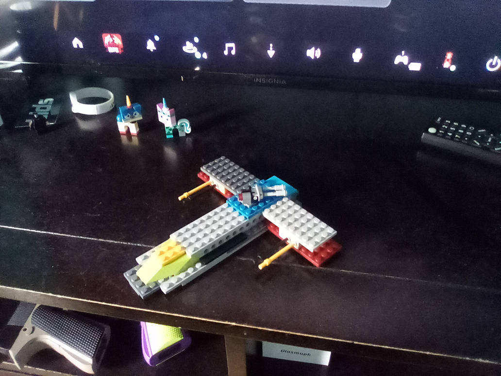 Defender-class gunship (UNSF gunship) by Unikittyinanutshell on DeviantArt