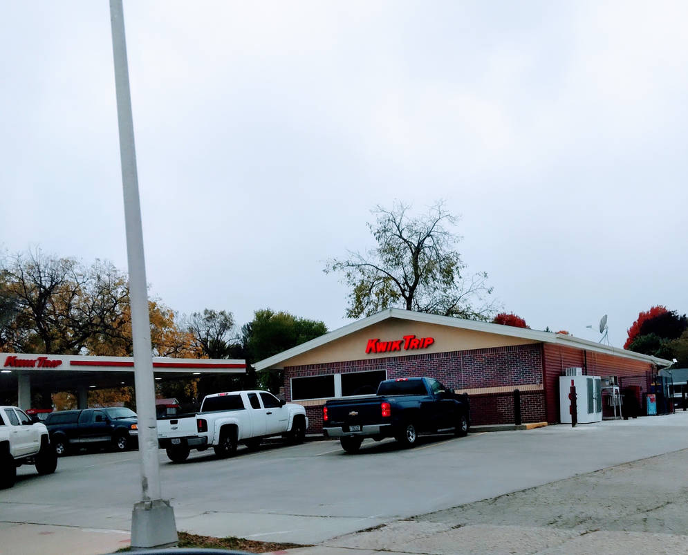 Wisconsin Gas Llc Wisconsin Gas Stations a Columbus, WI 2022 by SpiritsGasStations on ...