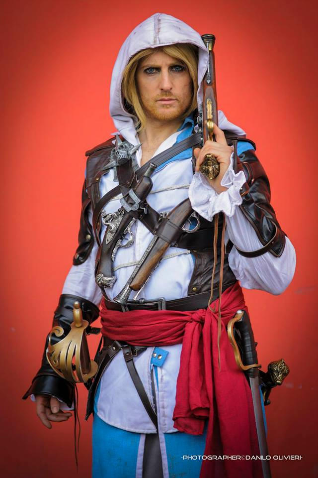 Assassin's Creed IV:Black Flag Edward Kenway Cosplay Costume