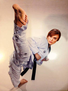 keira Knightley kick