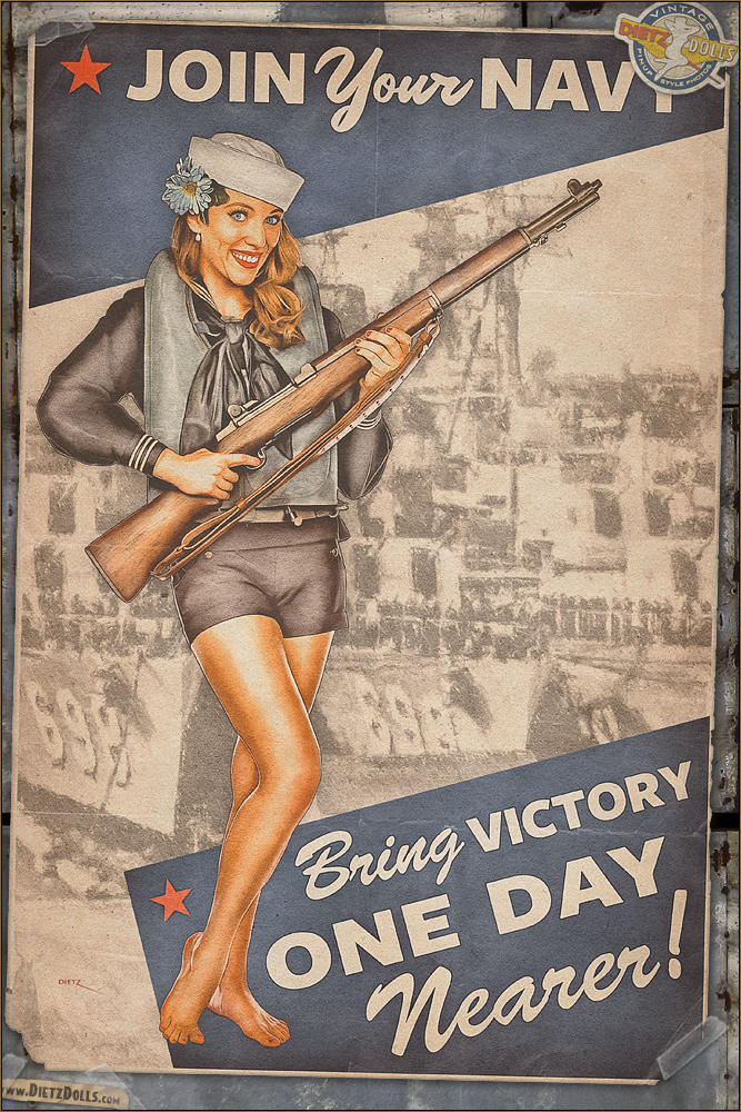 Плакат женщины войны. Военные плакаты США. Американские плакаты второй мировой. Агитационные плакаты США. Военные агитационные плакаты.