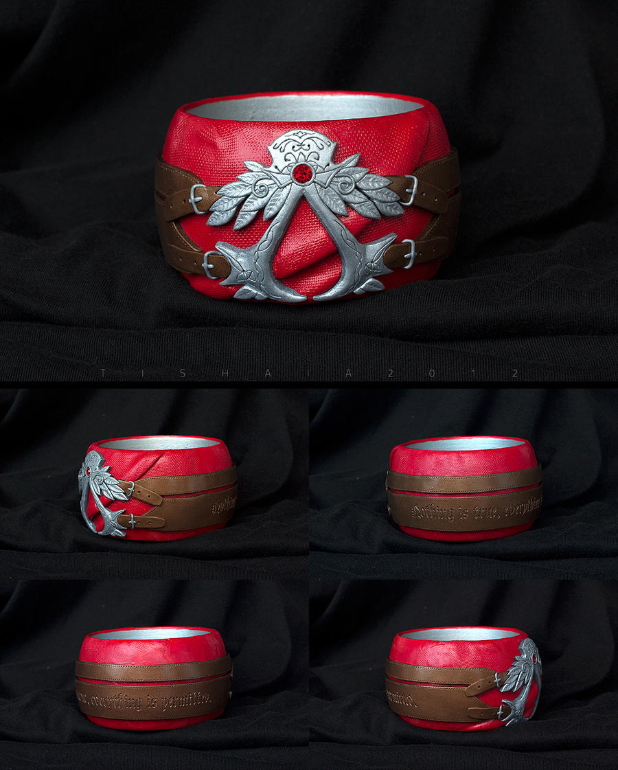 Assassin's Creed - Ezio cuff 2