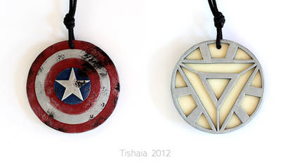 Captain America/Iron Man - Avengers pendant