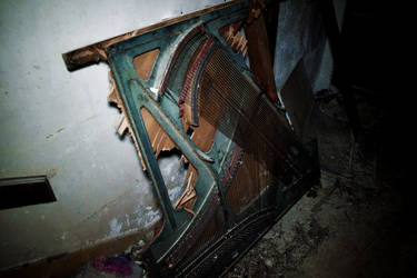 Piano destruction