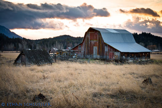 Sunrise, Barn, Awesomeness