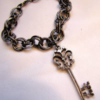 Pewter Victorian Key Bracelet