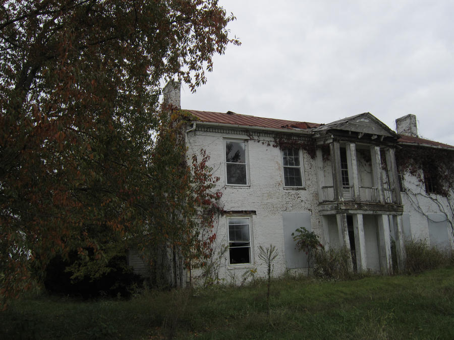 Abandoned Building 089