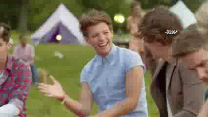Live While We're Young gif4