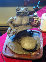 Stoner Toad Statue unpainted