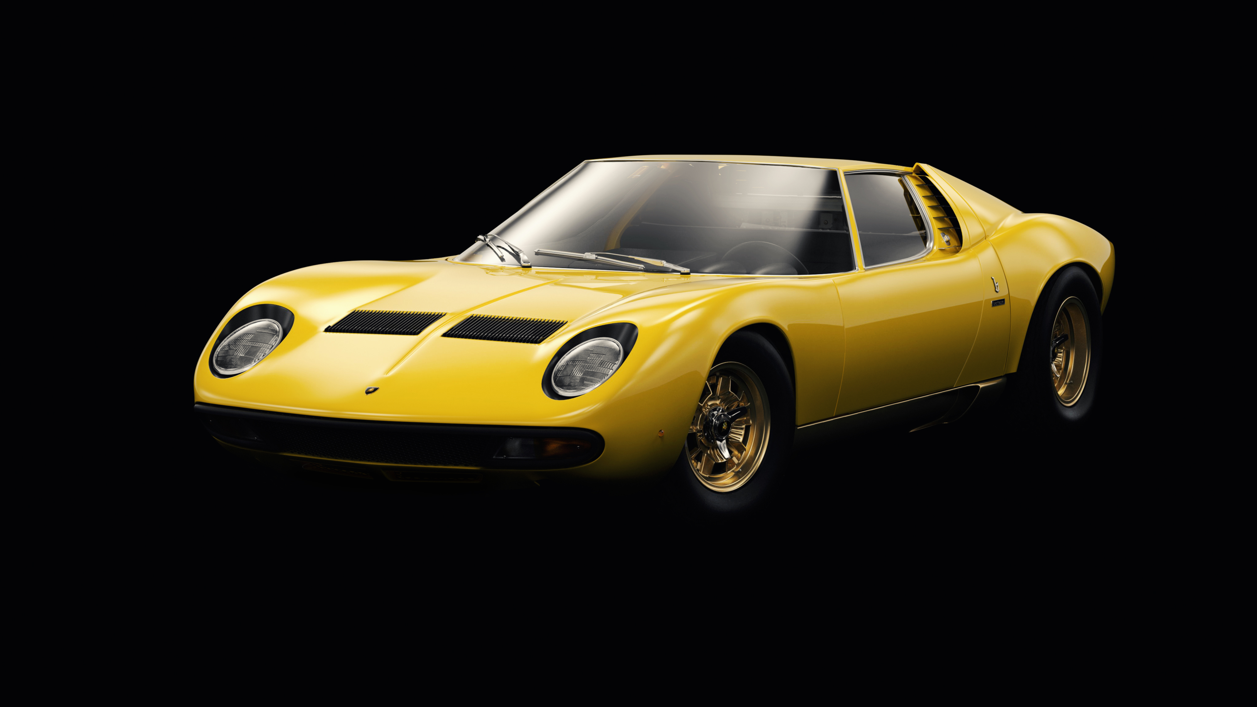 Lamborghini Miura SV Black Studio