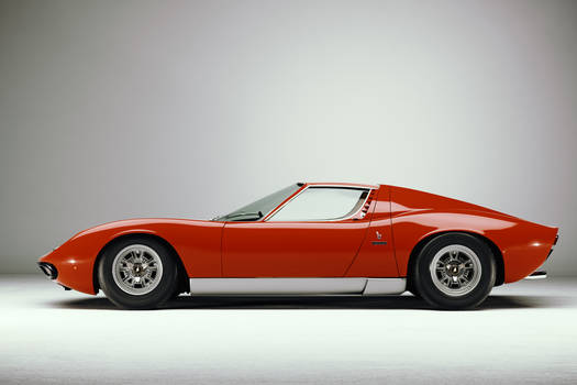 Lamborghini Miura SV