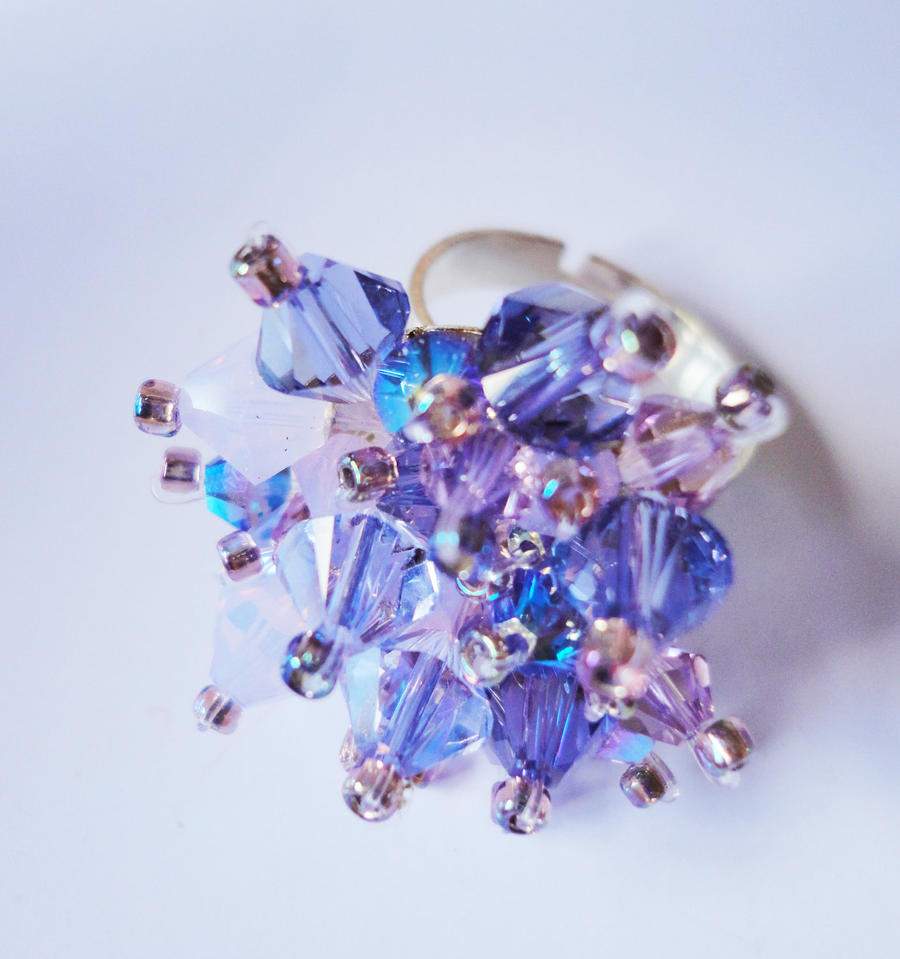 Swarovski Ring Starburst Lilac Shimmer Ring