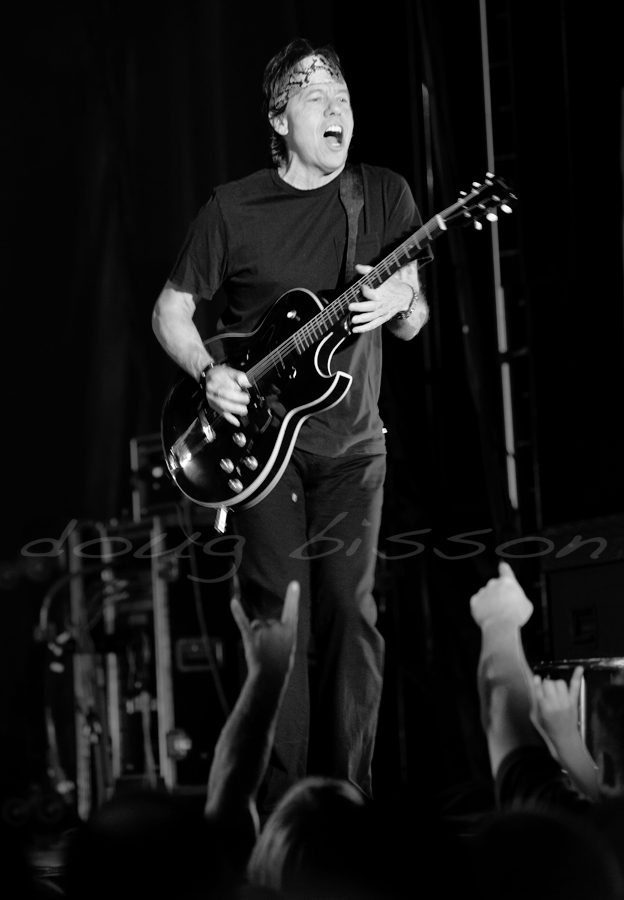 THE george thorogood