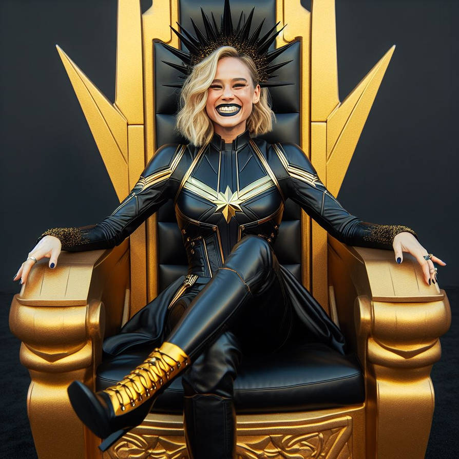Dark Empress Captain Marvel,Ruler of the Universe! by DarkQueenTowa on ...