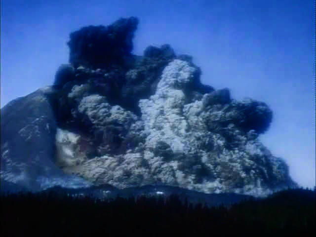 Mount St Helens Eruption by RJB0000 on DeviantArt