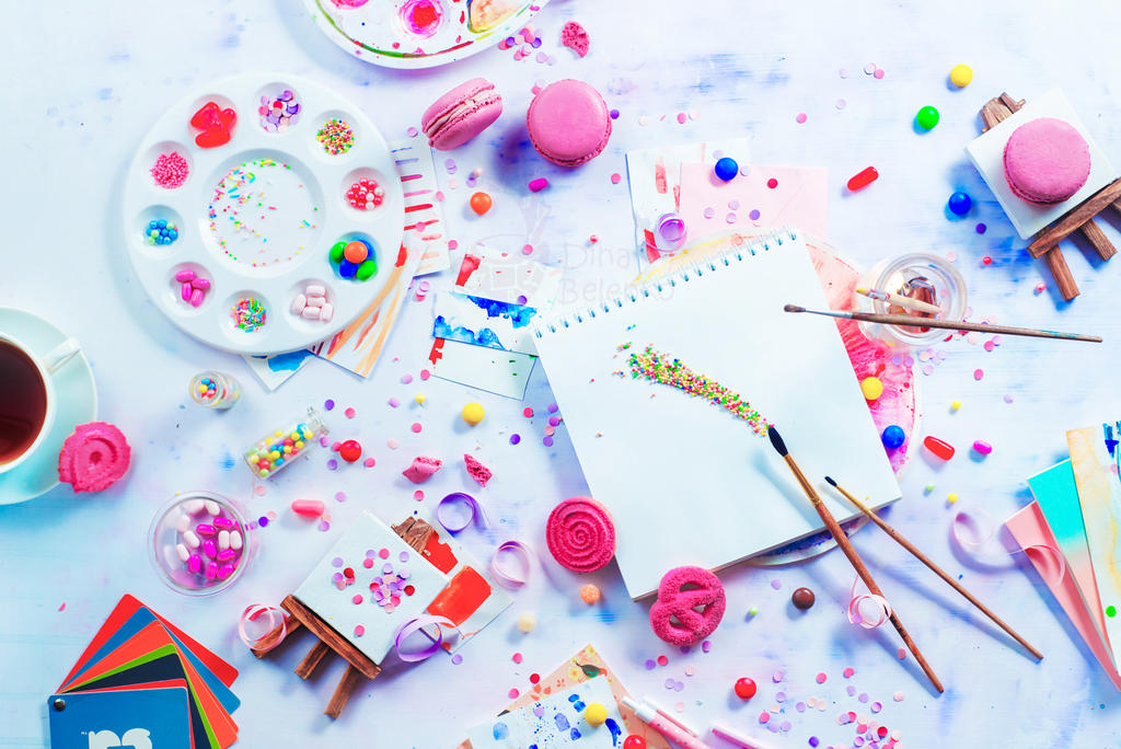 Art and Confetti (1) by dinabelenko