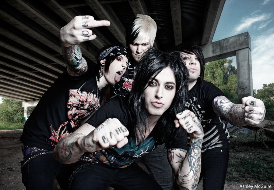 Falling In Reverse Fan Art Falling in Reverse by laracroft on DeviantArt