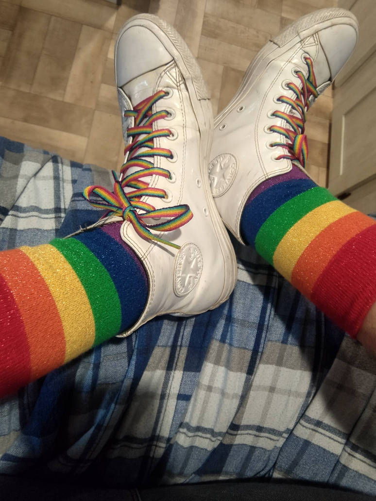 I love these shiny shoes by WearLatexToSkool on DeviantArt