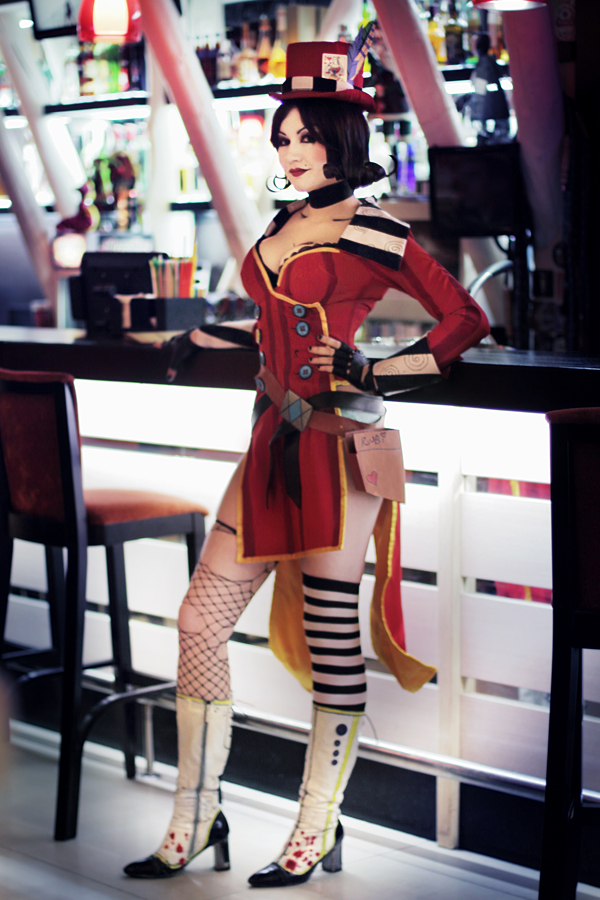 Mad Moxxi - Borderlands