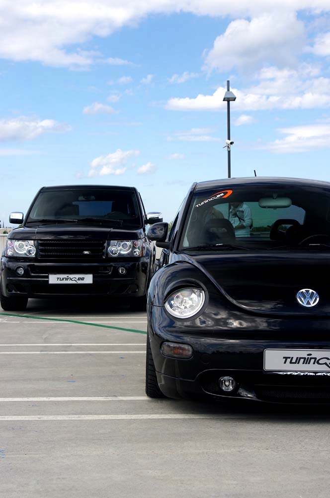 VW Beetle, Range Rover Sport