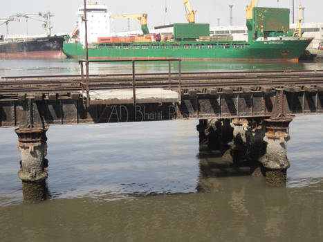 Railway track on Sea bed2