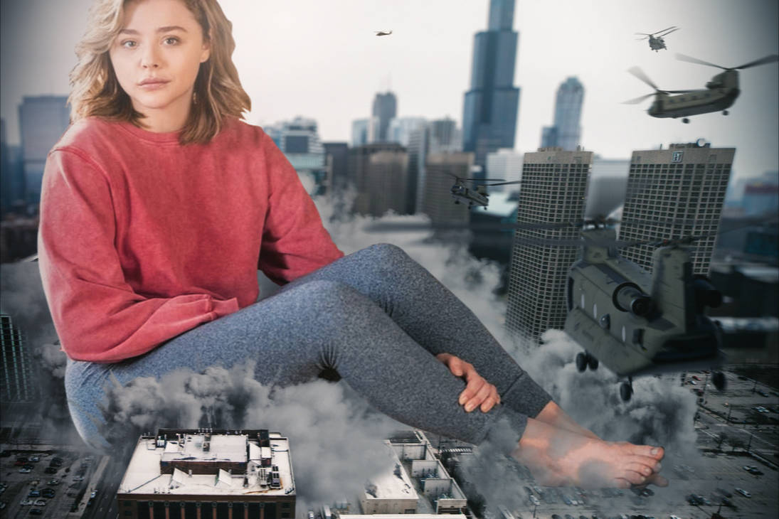 Giantess Chloe Moretz By Giantess FX On DeviantArt giantess-chloe-moretz-by-giantess-fx-on-deviantart