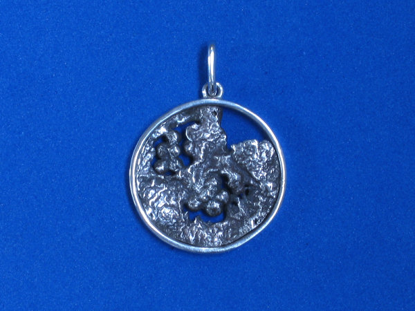 Coral Outcrop Pendant