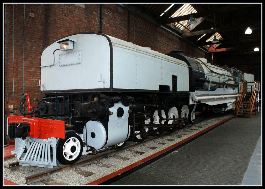 The Garratt Locomotive by robertbeardwell on DeviantArt