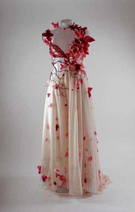 Persephone Full by Lyrota on DeviantArt Persephone Full by Lyrota on DeviantArt