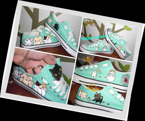 Hand painted kawaii cats shoes