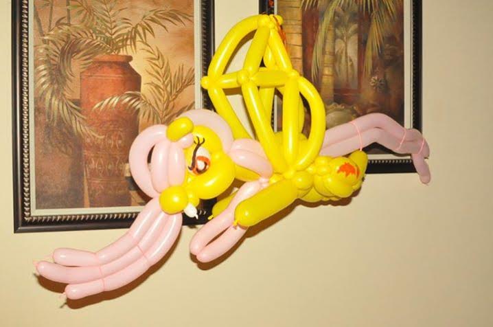 Flutterbat Balloon 1