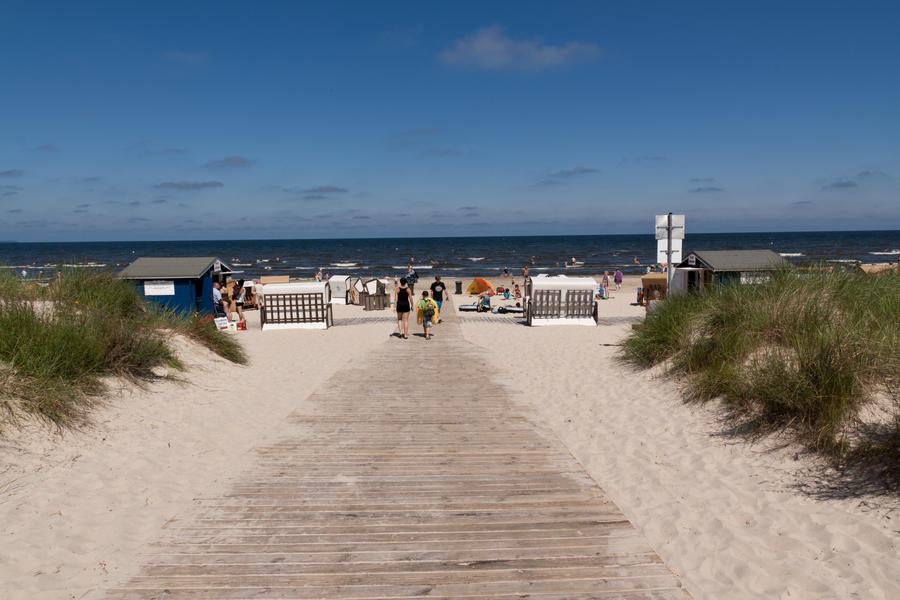 Access to the beach