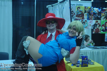 Alucard and Seras at Youmacon 2012