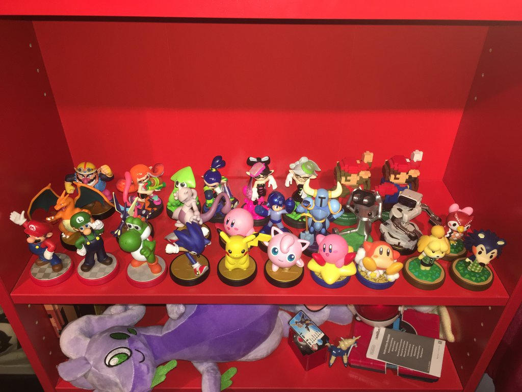 27 Amiibos