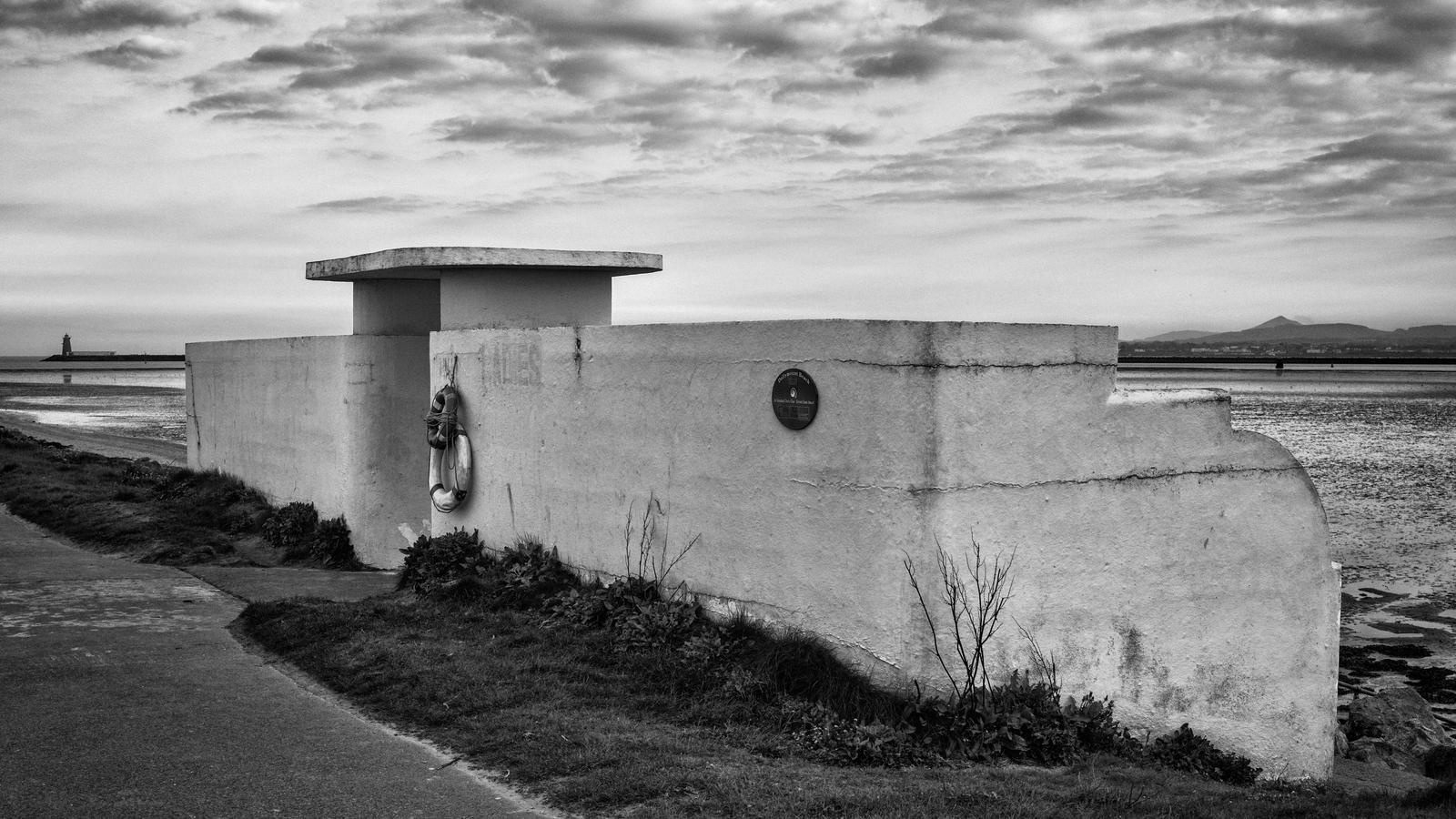 Another Art Deco Bathing Shelter