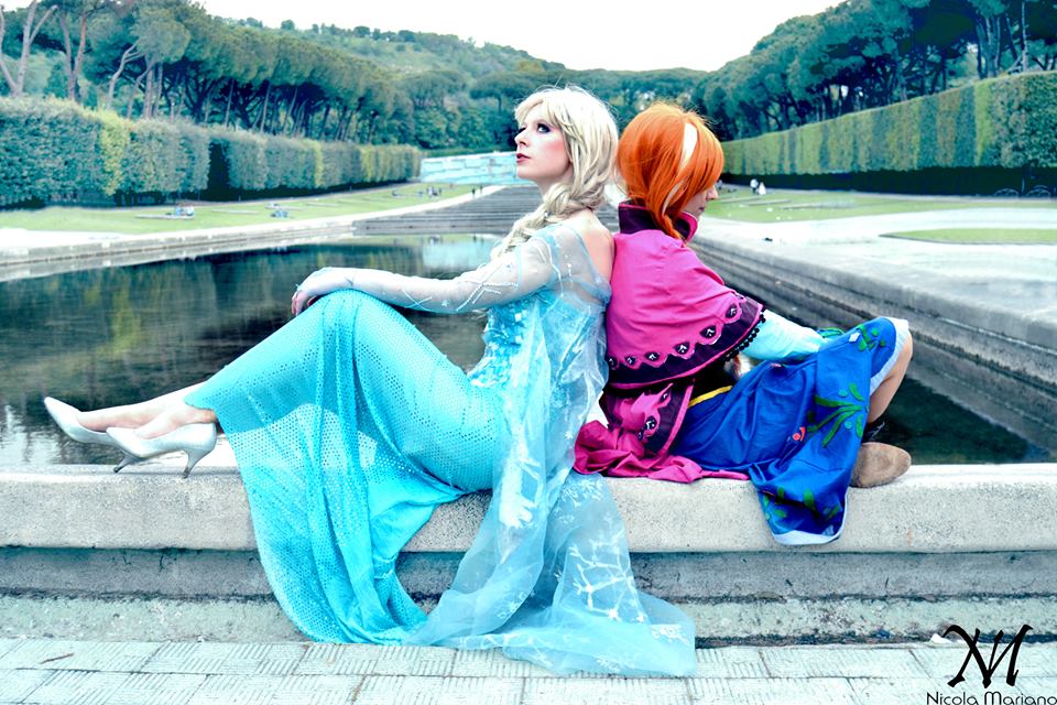 Elsa e Anna - Frozen cosplay by nonsochenomedare on DeviantArt